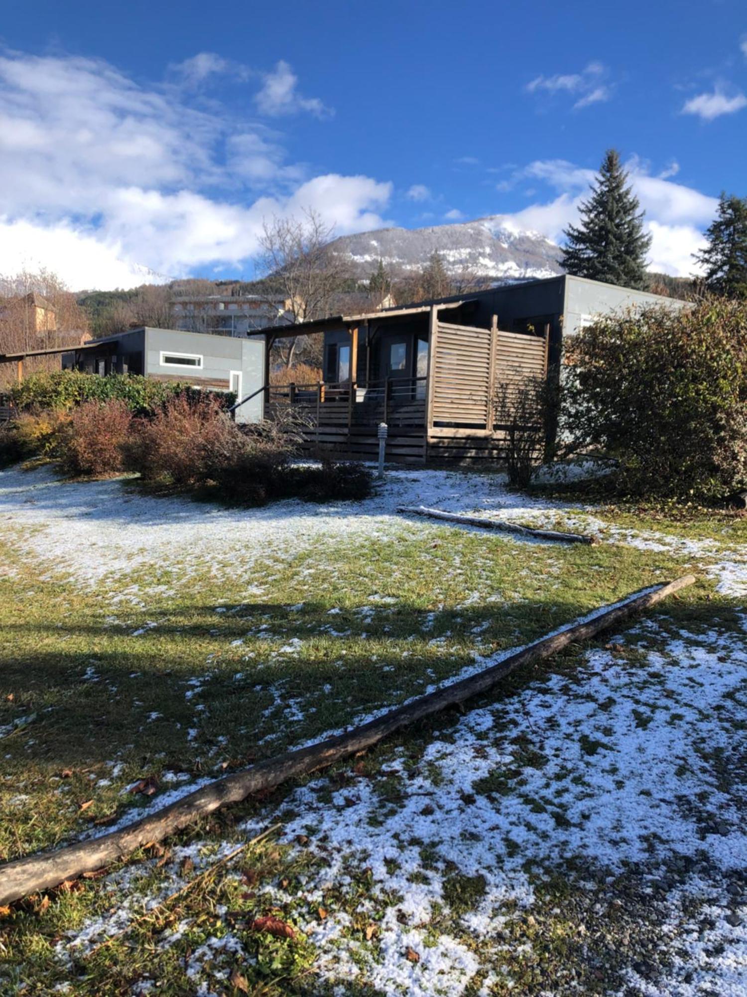 Camping-Hotel De Plein Air Les 2 Bois Baratier Eksteriør bilde